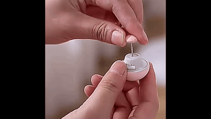 Multi-Functional Bedding Accessories Cotton Blanket & Curtain Needles (Pack of 20), Spring Clips, and Duvet Cover Fasteners - Keep Bedding Secure Set of1, Multicolor