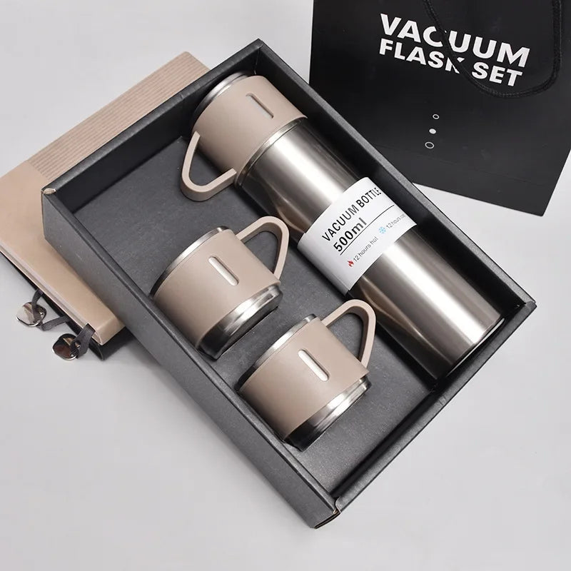 Vaccum Flaks Bottle With 3 Pc Cup